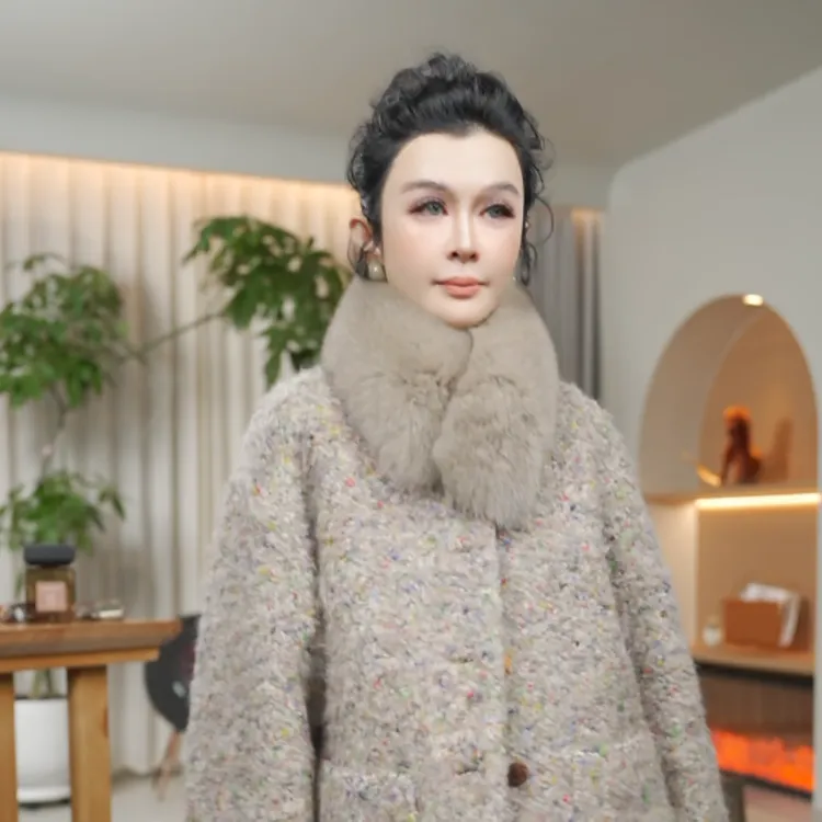 进口白鸭绒绵羊毛彩点花纱小香风羽绒外套 MJC186