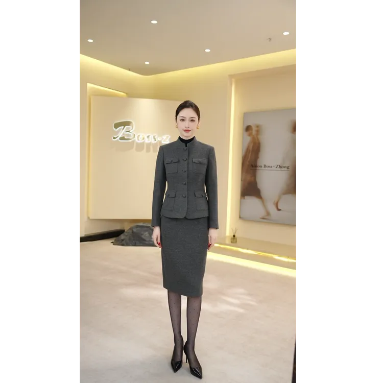 钟老板秋冬新款轻奢正肩立领西装外套女2025毛呢优雅半身裙两件套