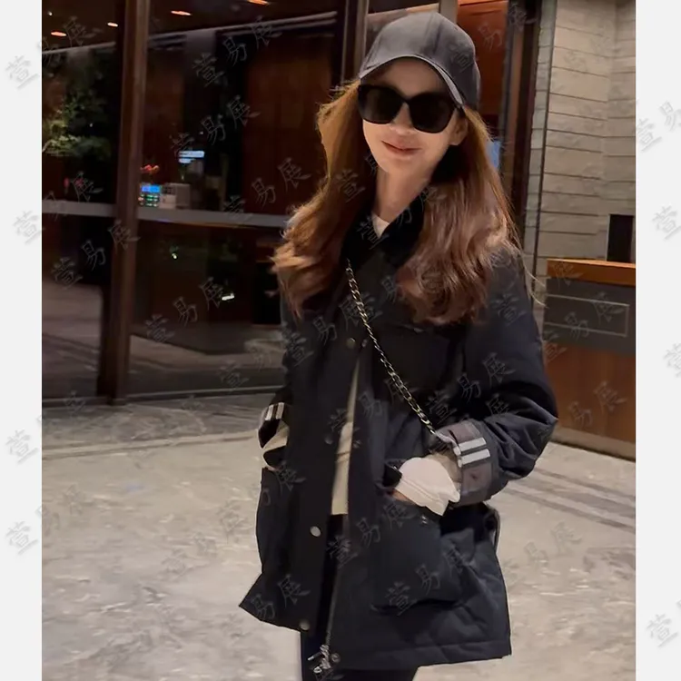 萱易展-“费尔午逅”羊驼毛棉服格纹腰带款显瘦棉服-WT100503