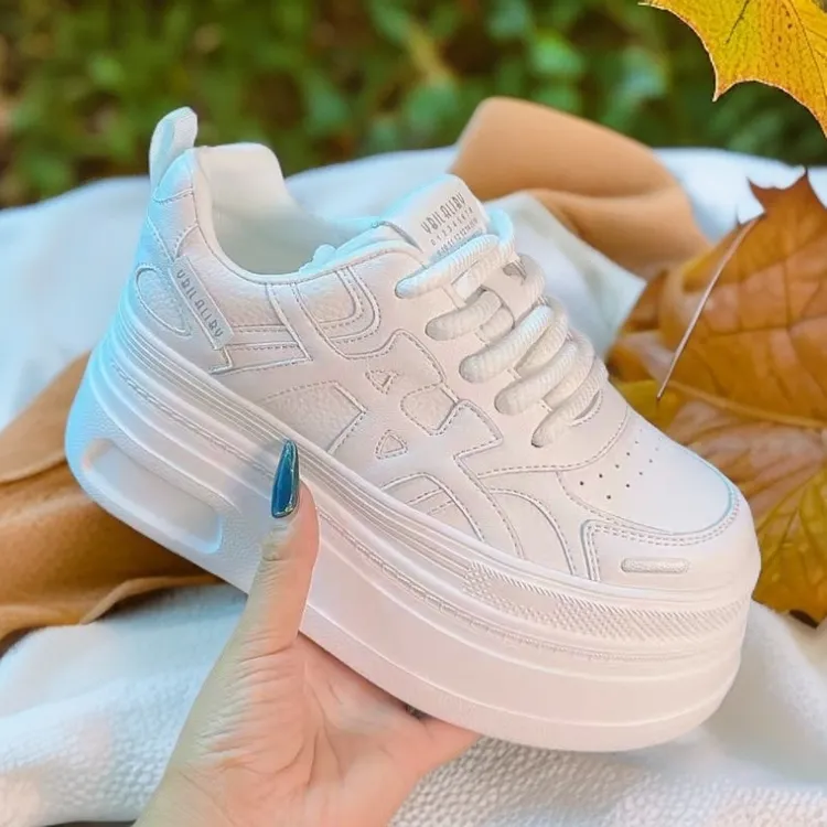 8公分增高厚底新款真皮面加棉小白鞋网红休闲鞋百搭小个子女鞋6