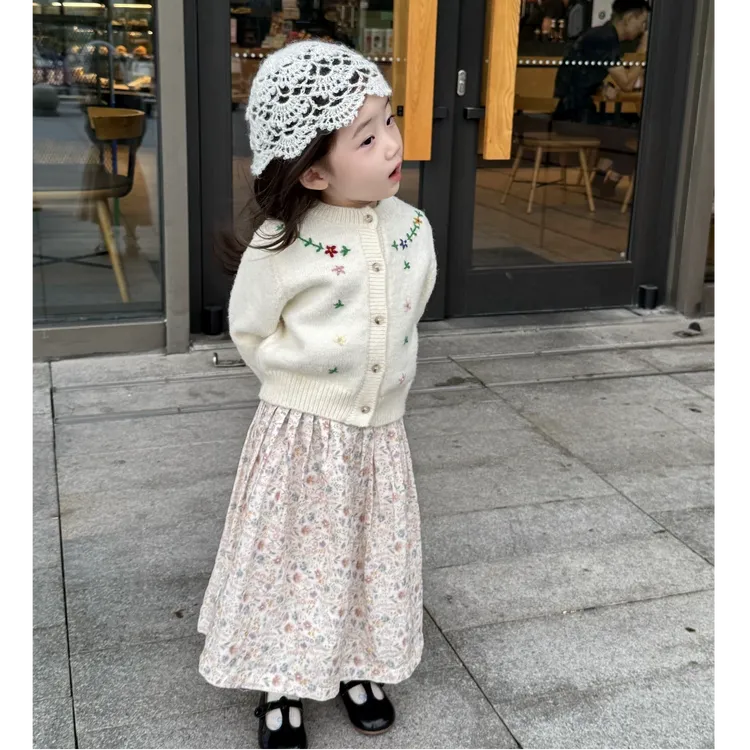 壹妈法式童装女童温柔气质套装秋季新款洋气女宝针织开衫碎花裙子