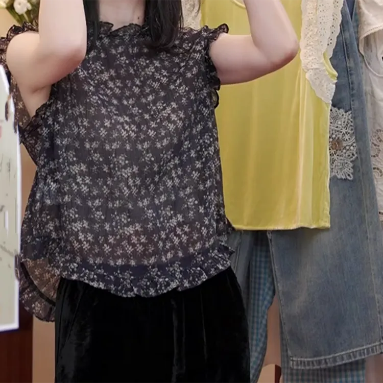 夏季新款韩系圆领木耳边小碎花无袖衬衫C5406