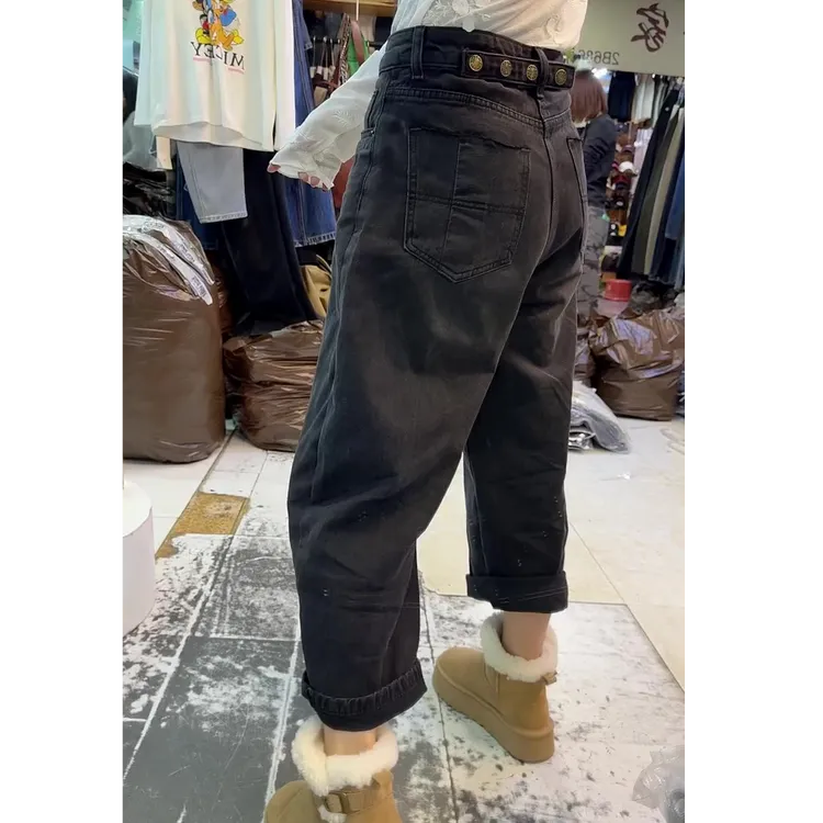 2025秋冬新款高腰宽松显瘦阔腿裤黑灰色抓毛调节腰牛仔裤