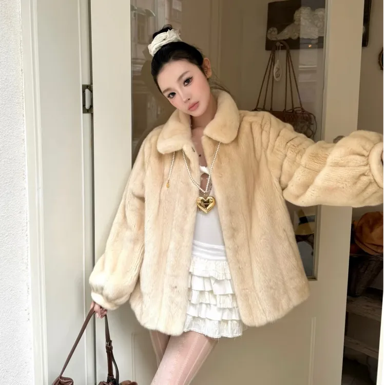 劳拉小姐仿水貂毛宽松翻领外套毛毛皮毛一体大衣女