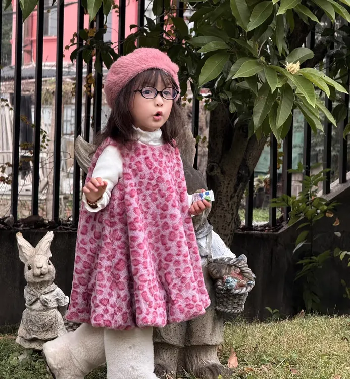 2025新款秋冬加厚女孩连衣裙加绒宝宝洋气童装毛绒绒公主风裙子