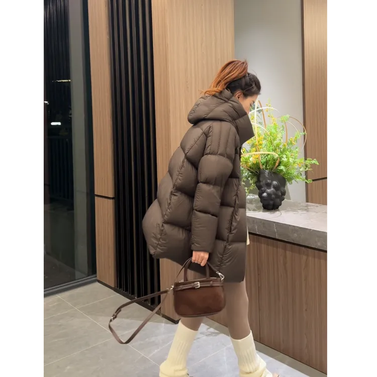 90白鹅绒羽绒服纯色连帽时尚女肯豆风保暖宽松型中长款