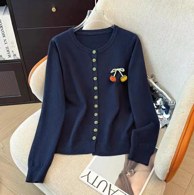 （717）2025春秋季新款时尚宽松显瘦圆领长袖针织衫休闲百搭打底衫