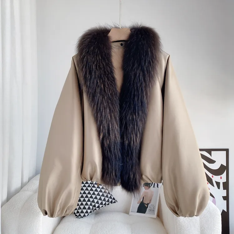 2025秋冬新款韩系简约小众宽松高级感设计感保暖时尚毛领棉服外套