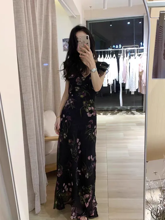 设计感两穿U领法式荷叶边碎花连衣裙女夏季新款复古气质显瘦长裙