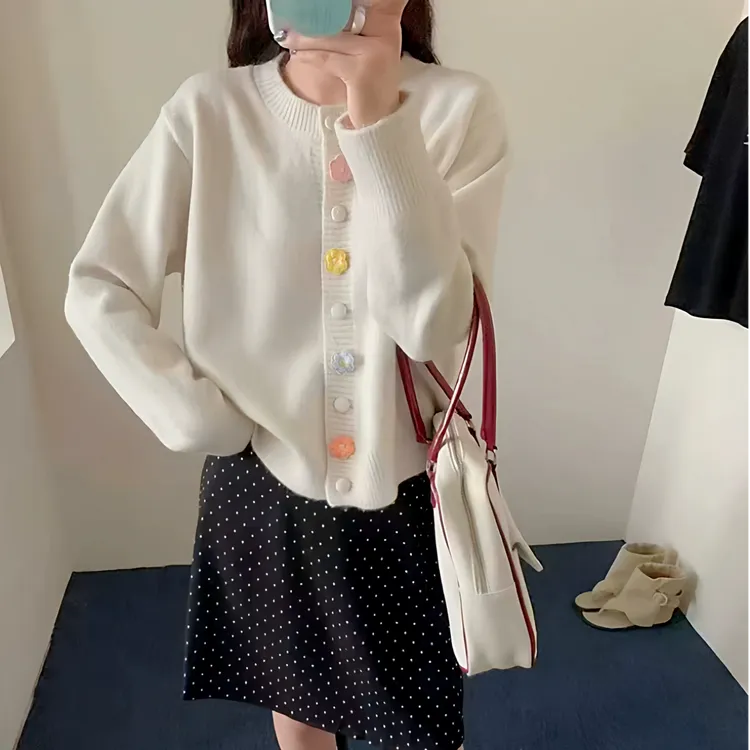 2025新款甜美温柔休闲彩色扣针织开衫女秋冬显瘦宽松上衣毛衣外套