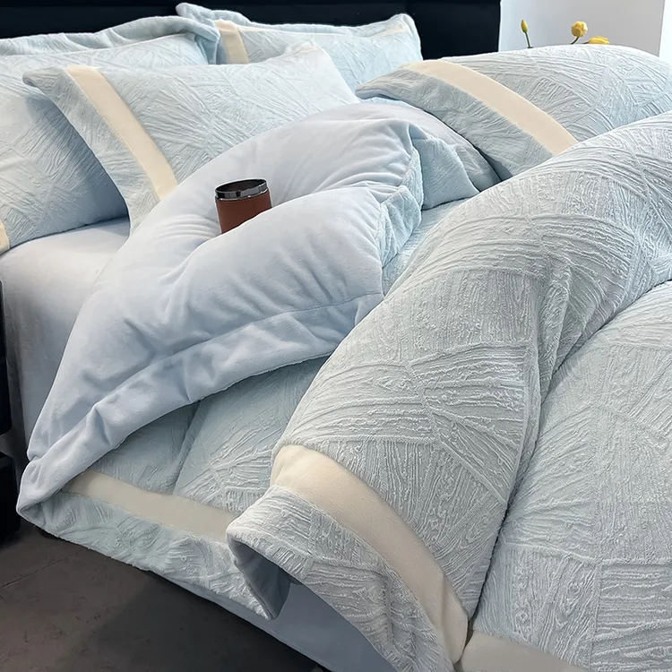 FANYUE/繁悦牛奶绒四件套双面绒被套雕花绒床单加厚保暖床上用品