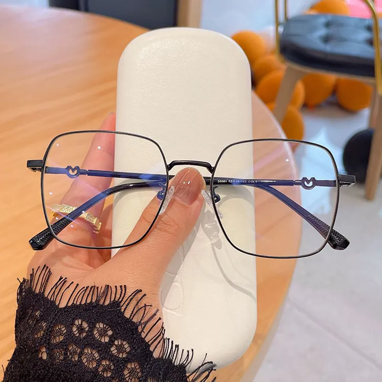 素颜大框方形眼镜框金属防蓝光2024新款可配近视平光镜潮流眼镜架