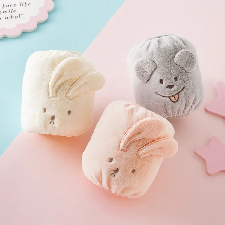 儿童毛绒袖套宝宝吃饭玩耍防污耐脏套袖羽绒服护袖可爱卡通男女童