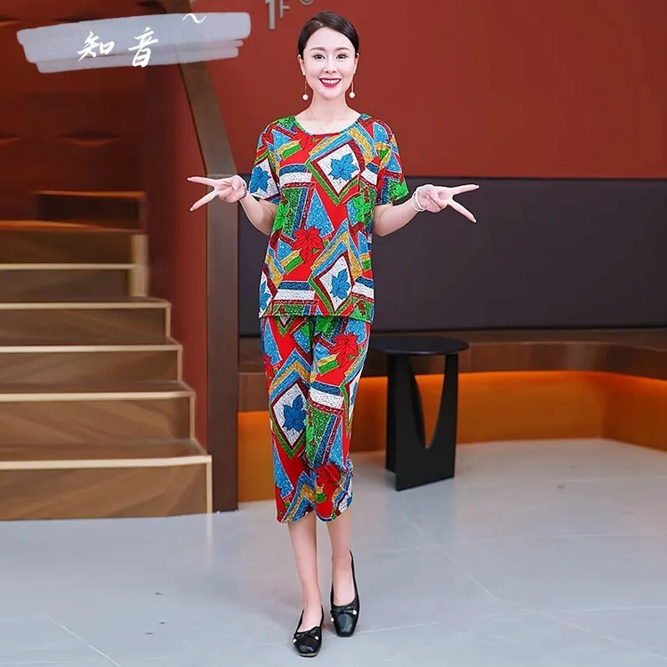 高端妈妈装时尚休闲夏季宽松洋气中老年妈妈套装印花（面料升级）