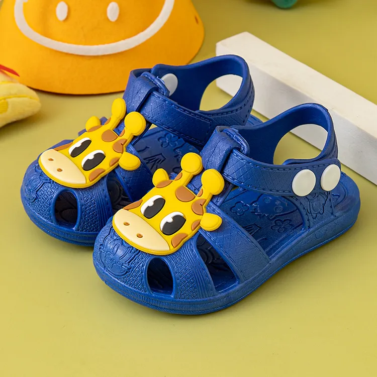 宝宝包头学步夏季0-1-3岁凉鞋软底卡通搭扣护脚居家防滑儿童凉鞋