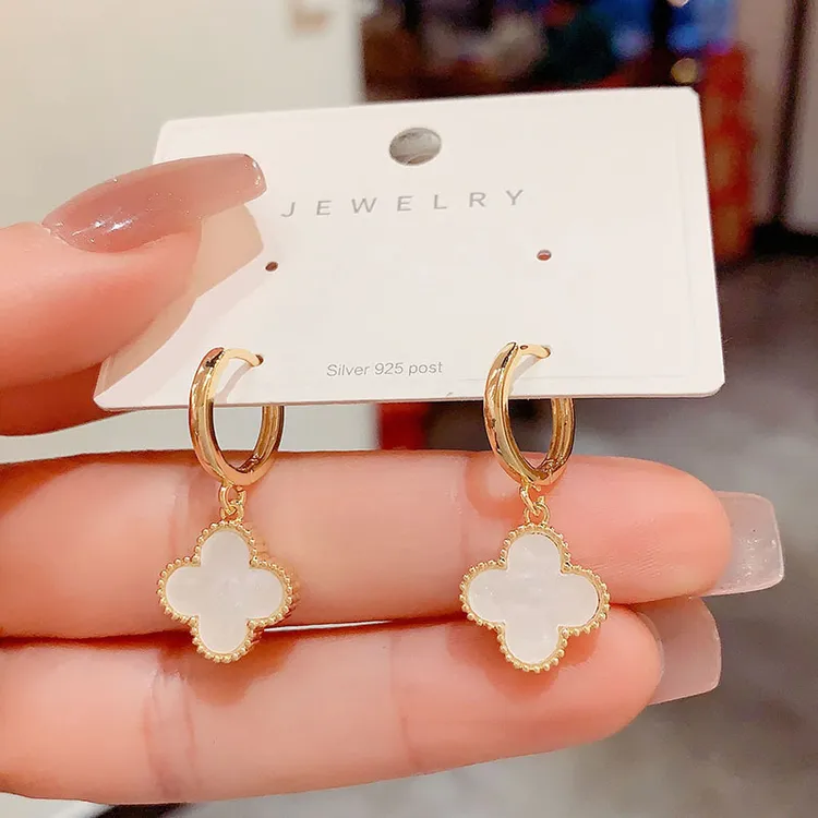 铜合金亚克力耳饰 气质简约四叶草耳环女耳扣小众设计感网红耳坠