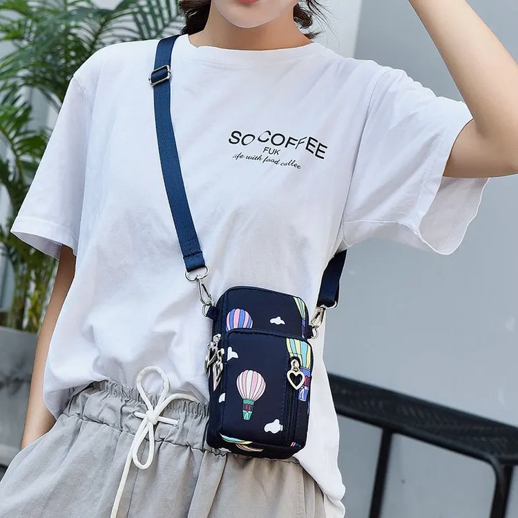 斜挎零钱手机包女挂脖夏天手机包女上班装手机包女学生手腕包迷你