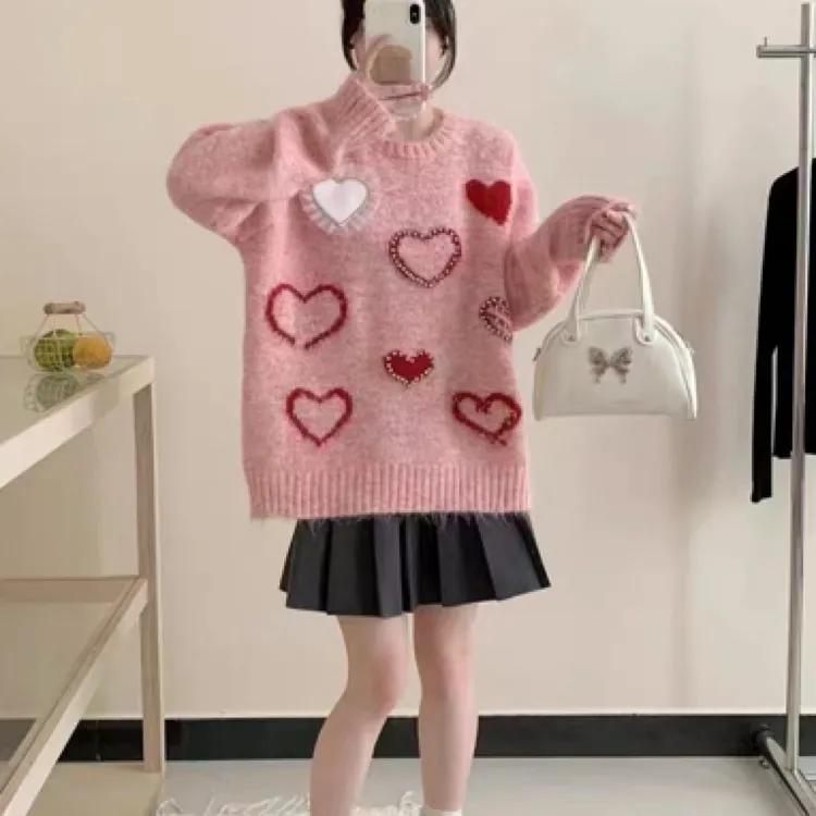 小清新立体爱心圆领套头毛衣毛茸茸宽松版型大码上衣