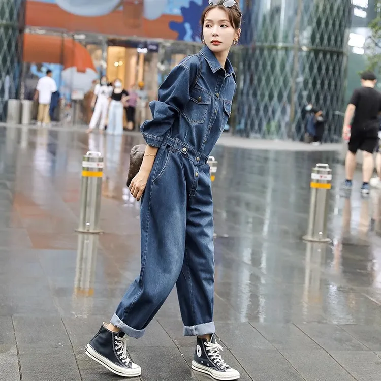 洋气高腰牛仔连体裤套装女早秋新款宽松磨白休闲工装连衣裤春