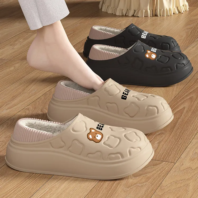 可爱小熊棉拖鞋女士冬季2025新款室内居家防水防滑加绒保暖月子鞋