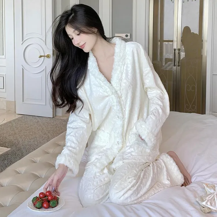 轻奢小香风睡衣女豹纹秋冬季少女双面绒家居服保暖海岛绒两件套装