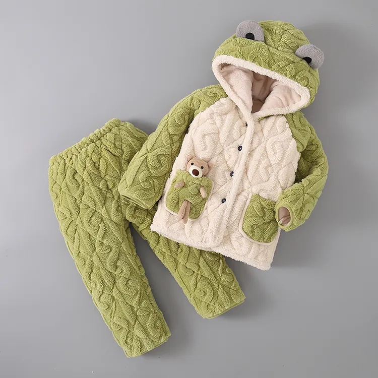 加厚冬季款儿童法兰绒睡衣女童三层夹棉女孩珊瑚绒套装宝宝家居服