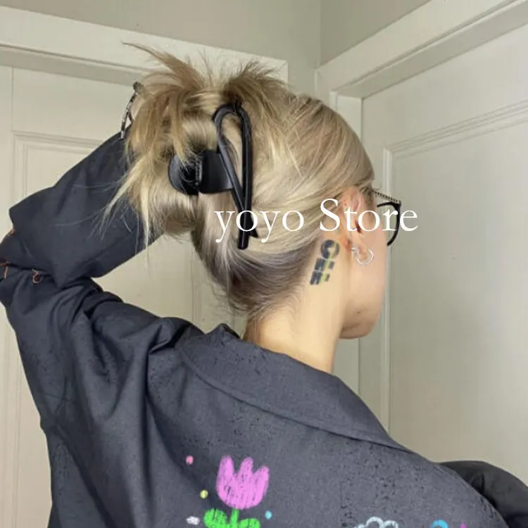 大号巨能抓!复古简约抓夹2025新款高级感盘发后脑勺感鲨鱼夹发饰