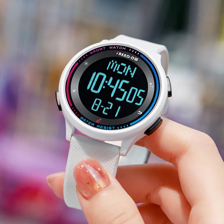 2025防水电子手表女款男初高中学生初中青春风潮流运动高颜值女生