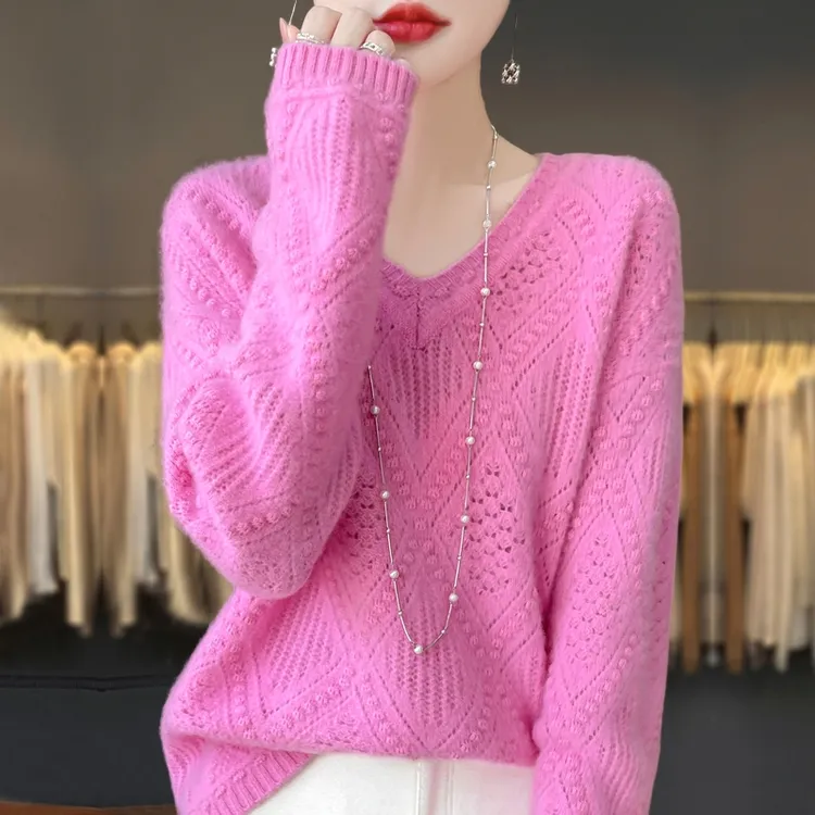 胖mm秋冬大码v领毛衣女宽松慵懒高级感内搭可外穿针织打底羊毛衫