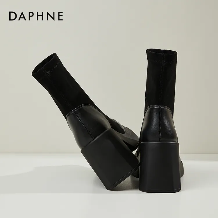 达芙妮黑色弹力瘦瘦靴女10cm内增高小个子短靴子厚底高跟马丁靴