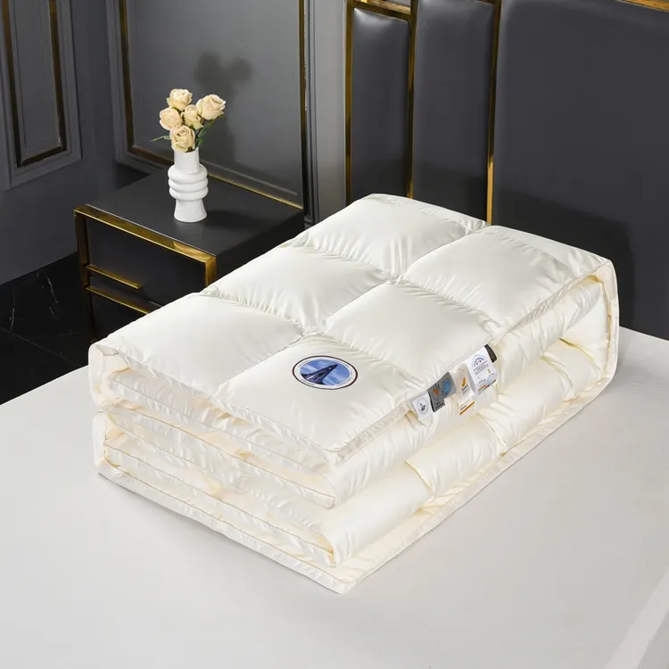 羽绒被120支糯棉立体羽绒冬被加厚被芯酒店被子双人加厚羽绒被芯