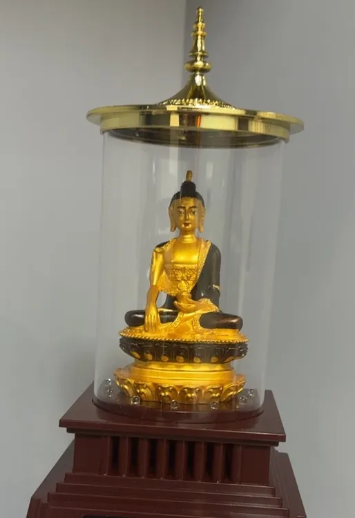 卓面摆件、（甲栋、松堆、格桑、）高度22公分、宽度11公分