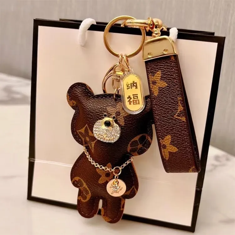 shunen/顺恩财 纳福黄PU金时尚小熊钥匙扣圈包挂好物分享闺蜜礼品