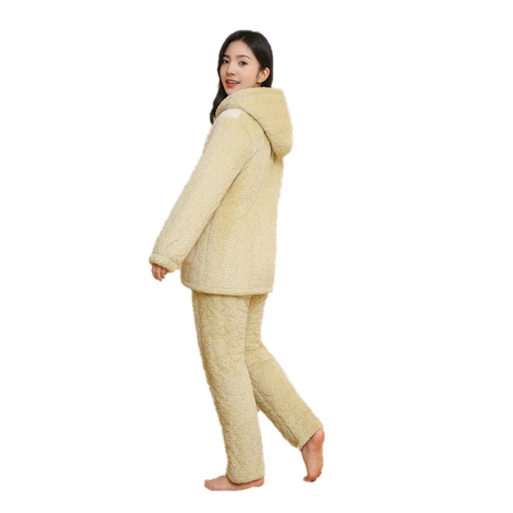 秋冬新款女睡衣可爱风连帽款加厚家居服套装华肤绒保暖服