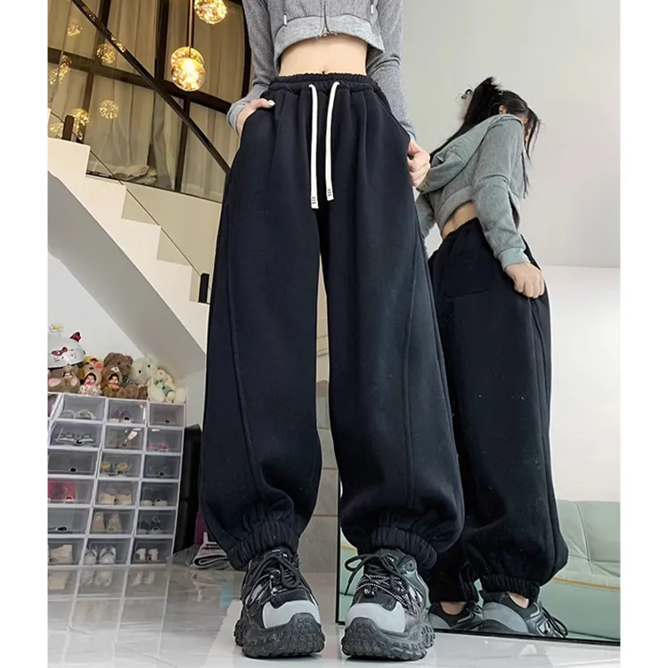 大码卫裤女胖mm秋冬加绒裤子女款爆款2024新款黑色百搭束脚运动裤