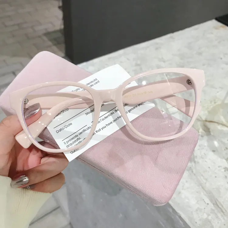 奶油粉黑框眼镜女士近视度数可配素颜超轻小脸防蓝光圆眼睛镜架