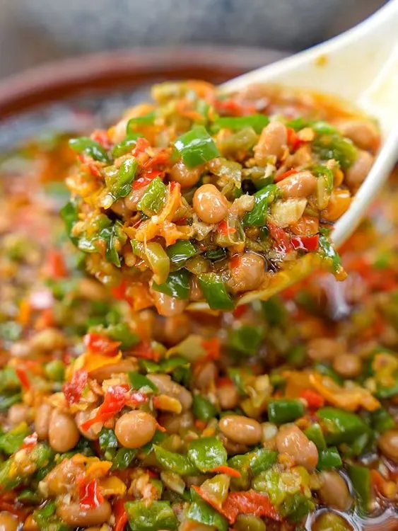 农家风味豆豉辣椒酱油辣椒即食青椒腊八豆蒜容辣酱