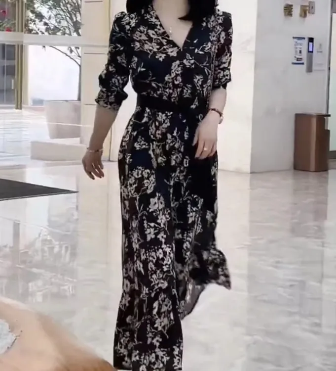 时尚潮流百搭精品女装dfg381