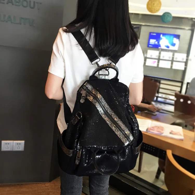 新款2025大容量亮片尼龙布配真皮双肩包女包多功能高档背包旅行包