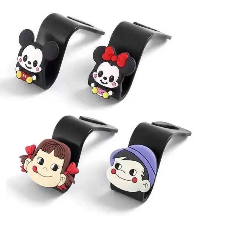 卡通可爱挂钩汽车座椅车内椅背车用后座后排座椅挂勾旺灯商品图