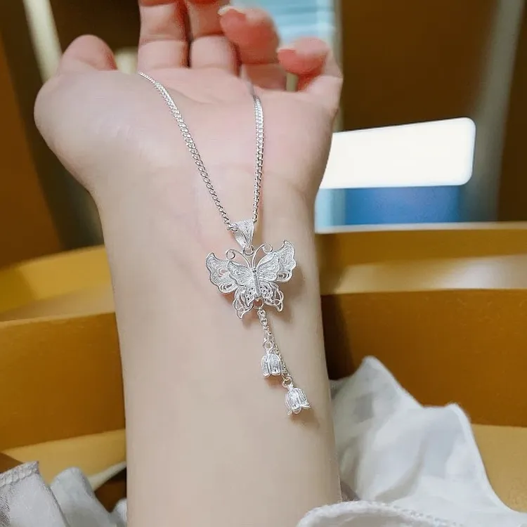 钛钢项链 钛钢项链新款铃兰花蝴蝶流苏项链甜美坠链小众可爱气质