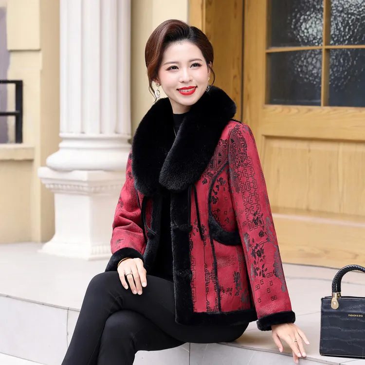保暖时尚冬季洋气妈妈装中老年加绒中老年女装冬装外套妈妈装中年