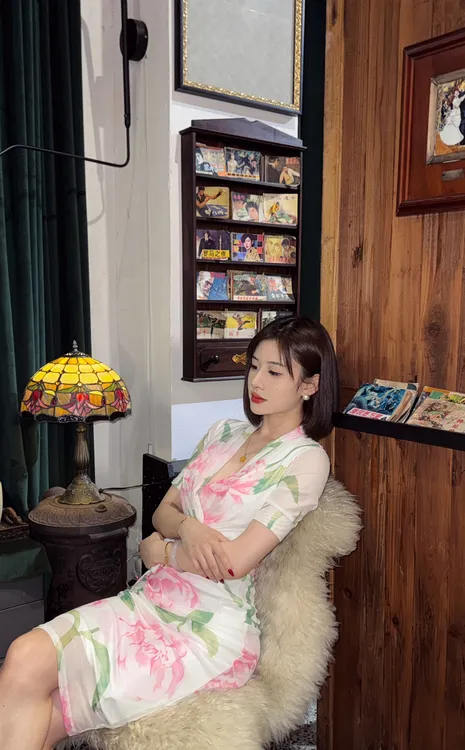 夏日芍药网纱裹身裙高级气质感显瘦清纯修身连衣裙