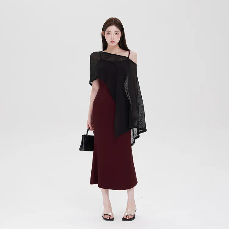 纯欲辣妹氛围感套装宽松遮肉黑色罩衫复古红色修身吊带裙两件套