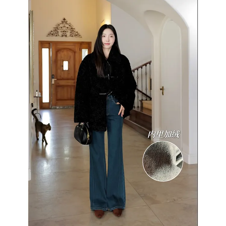 郭九九呢 棉质显瘦高腰加绒微喇牛仔裤牛角扣毛毛外套 G924Z18511