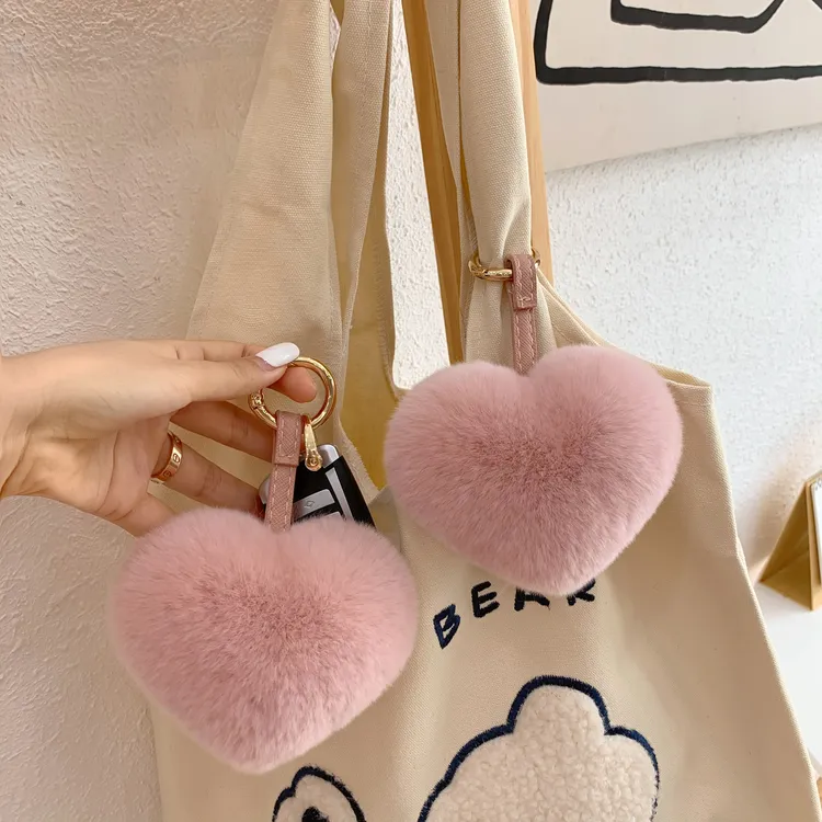 【爱心桃心】獭兔毛毛绒挂件汽车钥匙扣可爱包包饰品