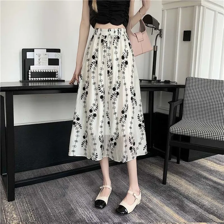 复古碎花半身裙子女春秋装2025年新款高腰显瘦百搭中长款a字裙潮