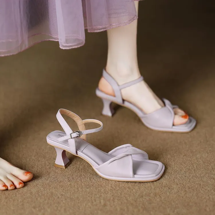 2026夏季新款时尚仙女风配裙子小跟细跟夏天绝美紫色凉鞋女款外穿