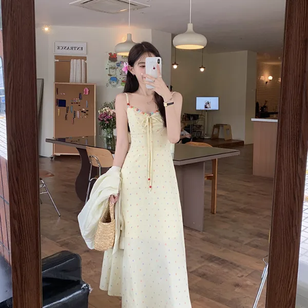 大码法式复古女装度假风小清新花边连衣裙碎花显瘦吊带裙9098