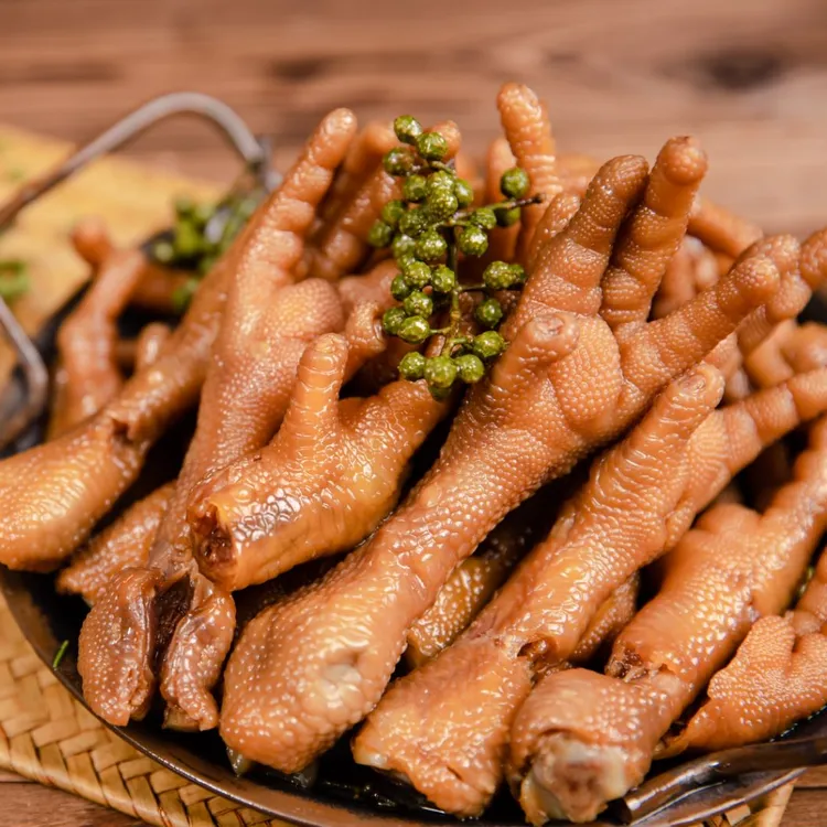 藤椒鸡爪开袋即食保质期短秘制椒麻大鸡爪零添加